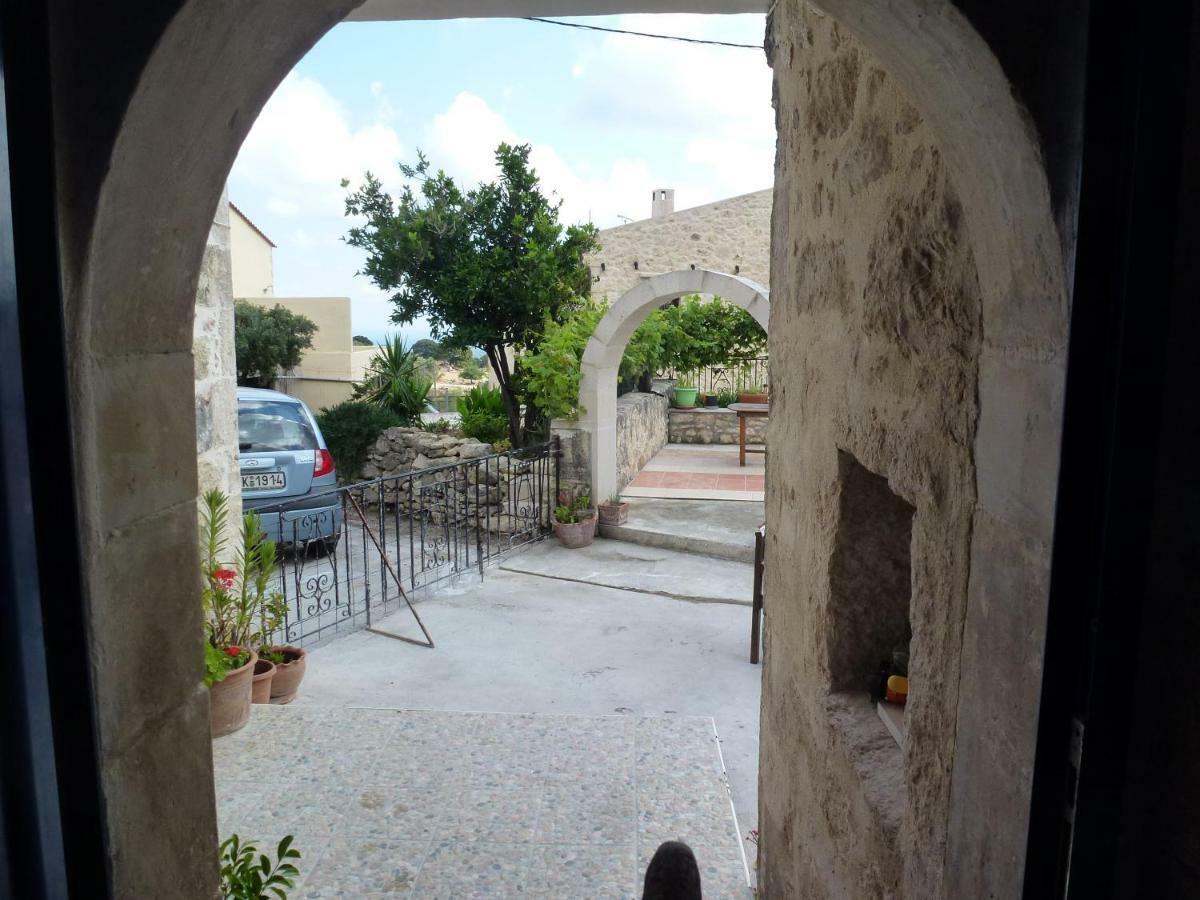Arches Eleftherna Exterior foto